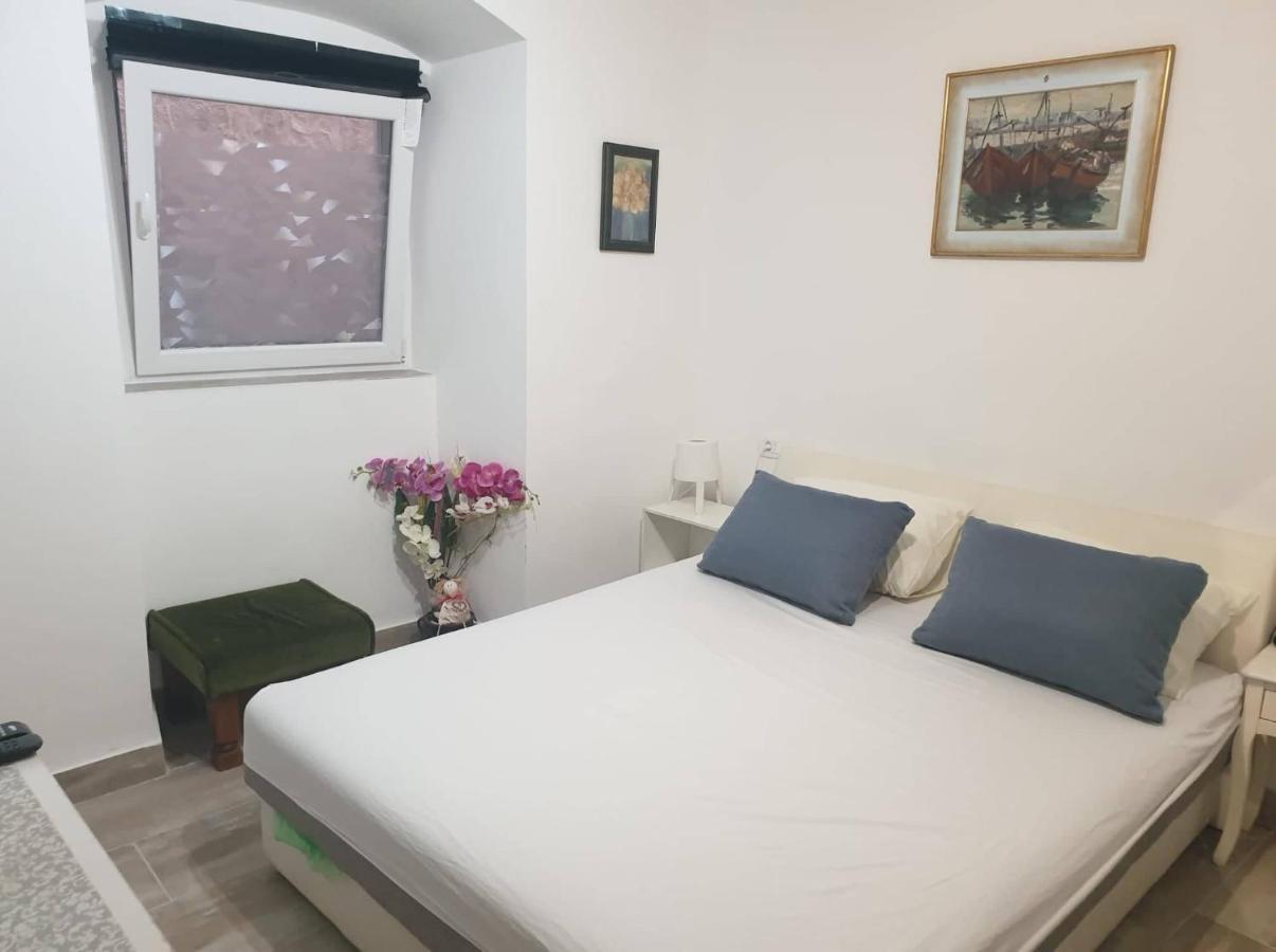 Apartmani Nedo Split Exteriör bild